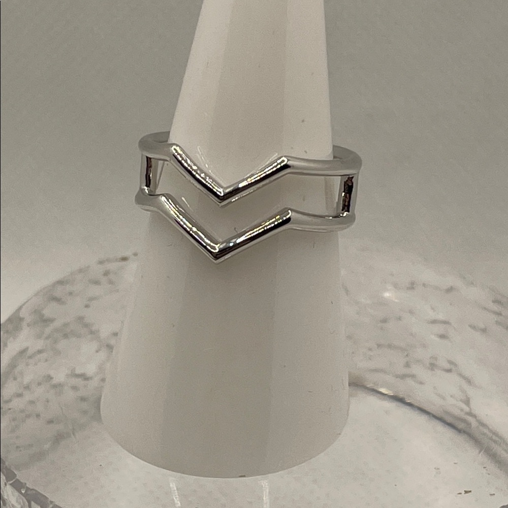 925 Sterling Silver Double V Chevron Ring